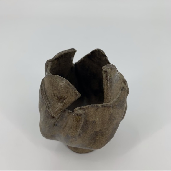 Handmade Small Flower Shaped Pottery Vase - Picture 8 of 14